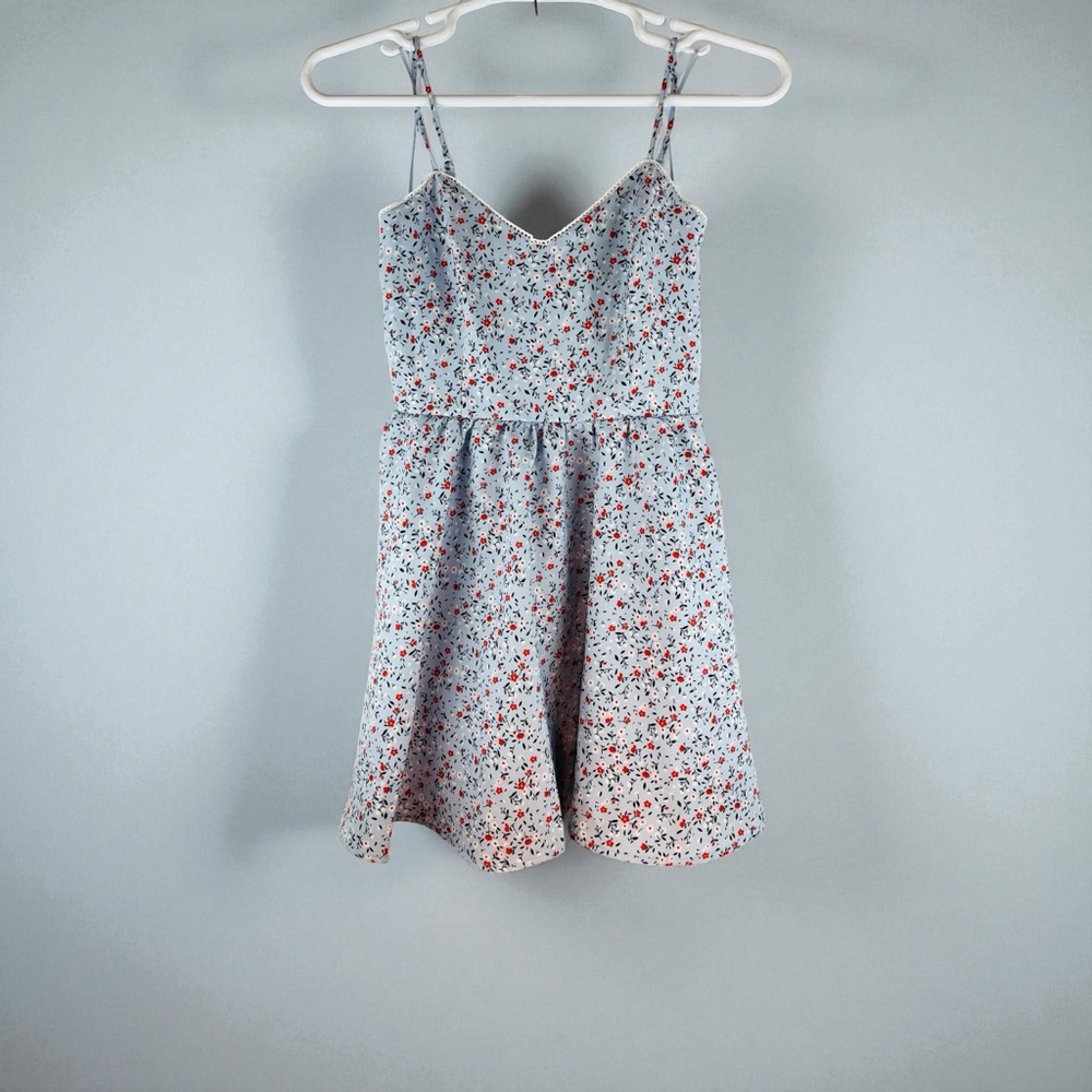 Women’s Small Francesca’s Light Blue with pattern  New With Tags Spring/Summer